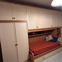 Mobile a ponte con due letti