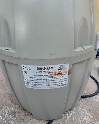 Pompa Lay Z SPA Idromassaggio Esterno