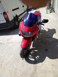 CBR 600f unico suo genere da vedere e provare