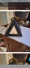 Sveglia vintage a piramide con igrometro - Orologi