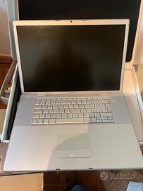 MacBook Pro 17” (Early 2008)