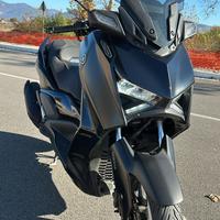 Yamaha Xmax Tech 125
