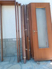 Porte in legno con vetro lavorato 