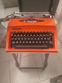 macchina da scrivere 
