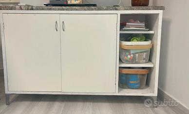 Mobiletto console con marmo in granito