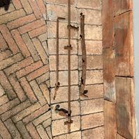 Catenacci e ferramenta varia antica