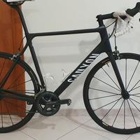 Canyon Ultimate CF SLX 8.0 blak peso kg 6,9