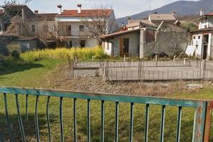 Terreno edificabile con progetto e vuoto sanitario