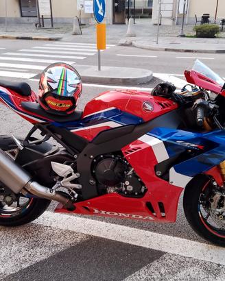 Honda CBR 1000 RR-R SP 