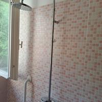 Colonna doccia con miscelatore