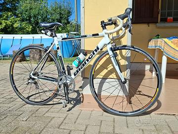 Bicicletta da corsa Bianchi