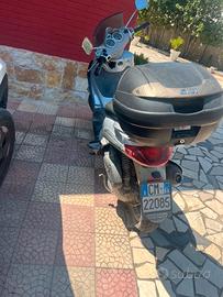 Piaggio Beverly 250