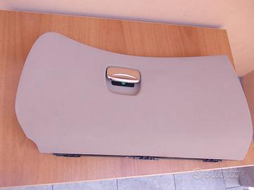 cassetto sportello portaoggetti beige alfa 147