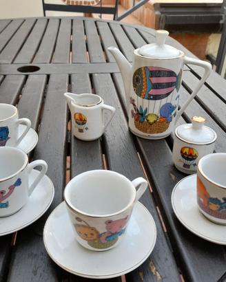 Servizio da Tè Vintage in Porcellana per Bambini -