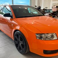 Audi A4 Avant S4 Avant 4.2 V8 quattro tiptronic