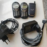 Lotto telefoni cellulari Motorola in parte funzion