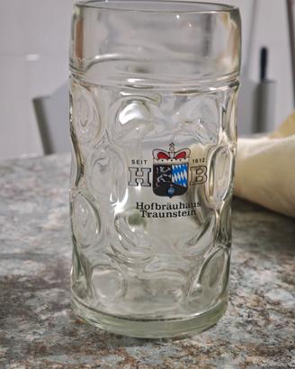 boccale birra più bicchieri stella Artois 