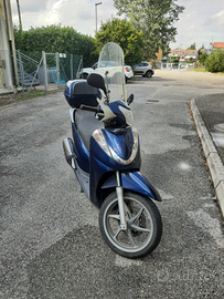 Scooter Honda SH 300