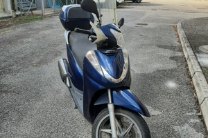 Scooter Honda SH 300