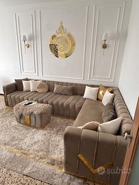 Divano salotto completo di tappeto e pouf