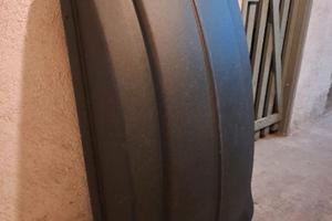 Baule tetto+ barre portatutto.