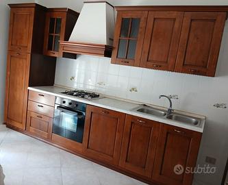 CUCINA COMPONIBILE