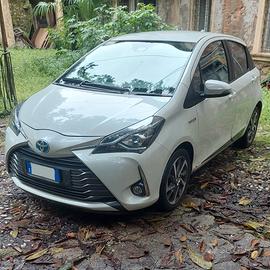 Yaris Full Hybrid 