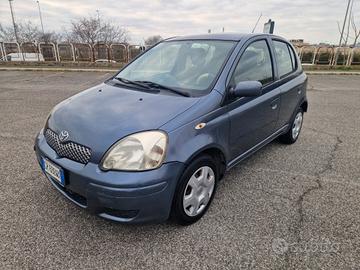 Toyota Yaris 1.0i 5 porte *Intramontabile*