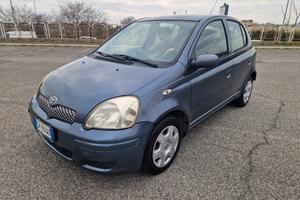 Toyota Yaris 1.0i 5 porte *Intramontabile*