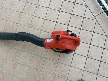 Soffiatore a scoppio a mano echo