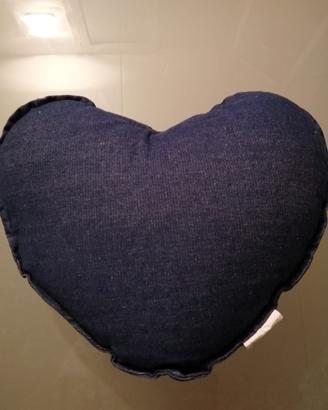 cuscino a forma di cuore