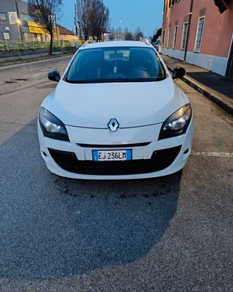 Renault Megane 1.6 110cv GPL