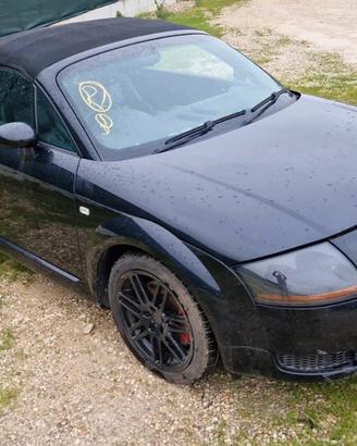 Audi tt 8N roadstar 1.8 turbo 150 cv AUM per ricam