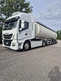 Iveco xp 510 con Semirimorchio Cisterna Menci