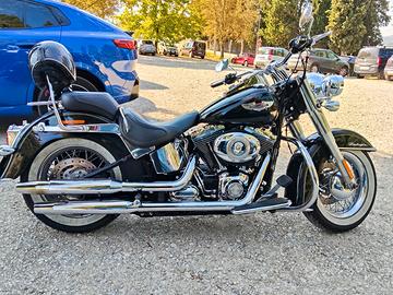 Harley Davidson Softail De Luxe