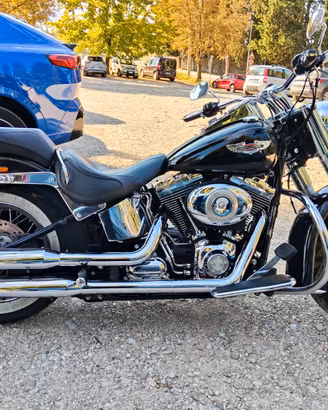 Harley Davidson Softail De Luxe