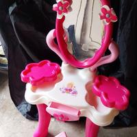 postazione trucco bambina