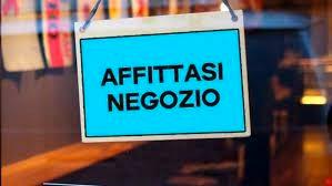 Pizza al taglio sul viale principale