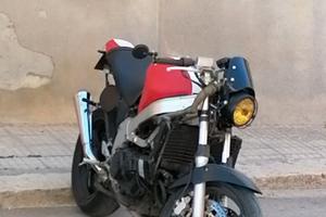 Vfr 750 cafe racer