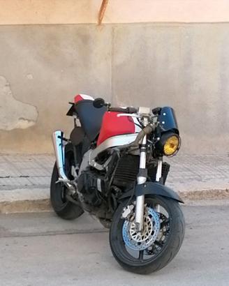 Vfr 750 cafe racer