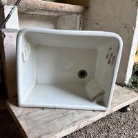 Lavabo grande in ceramica