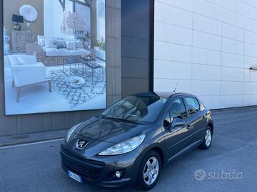 Peugeot 207 1.4 8V 75CV 5p. X Line