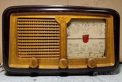 RADIO  VINTAGE ULTRAVOX mod. SN 3 in bachelite