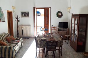 Casa di ampia metratura ad Alezio