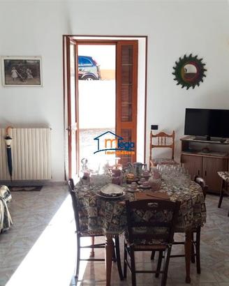 Casa di ampia metratura ad Alezio