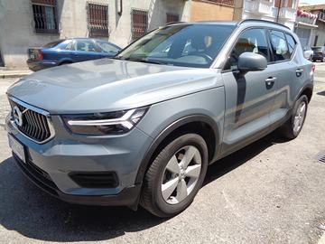Volvo XC40 T3 Momentum