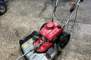 Tosaerba HONDA UM 2460