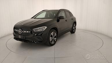 MERCEDES-BENZ GLA 180 d Sport Plus auto