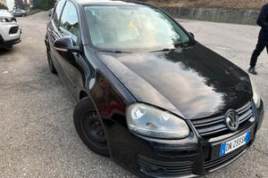 Golf  5  2.0 Tdi 140 cv 4 motion