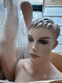 manichino donna e bambina